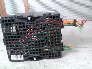 bontott FORD FIESTA V Biztosítéktábla Utastér