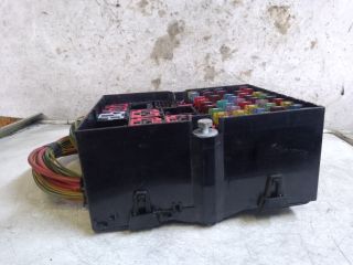 bontott FORD FIESTA V Biztosítéktábla Utastér