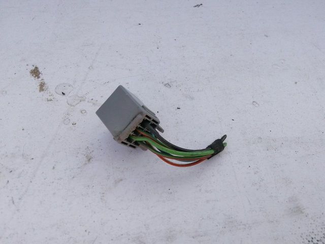 bontott FORD FIESTA V Csatlakozó