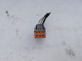 bontott FORD FIESTA V Csatlakozó