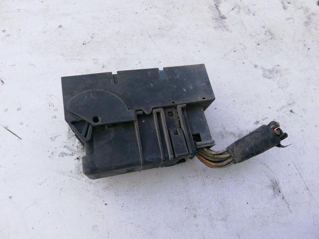 bontott FORD FIESTA V Csatlakozó