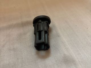 bontott FORD FIESTA V Csomagtér Nyitó Kar / Gomb