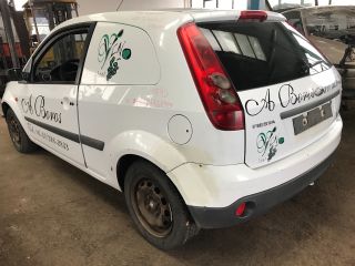 bontott FORD FIESTA V Csomagtérajtó Gumikéder