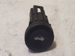 bontott FORD FIESTA V Csomagtérajtó Kapcsoló