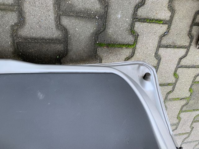 bontott FORD FIESTA V Csomagtérajtó (Részeivel)