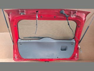 bontott FORD FIESTA V Csomagtérajtó (Részeivel)