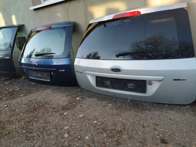 bontott FORD FIESTA V Csomagtérajtó (Üres lemez)