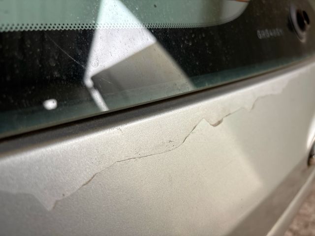 bontott FORD FIESTA V Csomagtérajtó (Üres lemez)