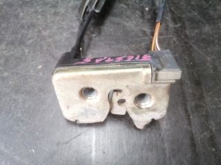 bontott FORD FIESTA V Csomagtérajtó Zárszerkezet