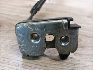 bontott FORD FIESTA V Csomagtérajtó Zárszerkezet