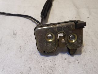 bontott FORD FIESTA V Csomagtérajtó Zárszerkezet