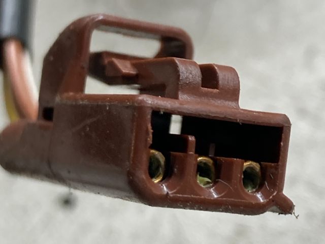 bontott FORD FIESTA V Csomagtérajtó Zárszerkezet