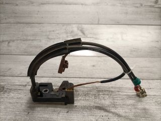 bontott FORD FIESTA V Csomagtérajtó Zárszerkezet