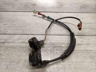 bontott FORD FIESTA V Csomagtérajtó Zárszerkezet