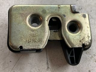 bontott FORD FIESTA V Csomagtérajtó Zárszerkezet