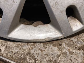 bontott FORD FIESTA V Dísztárcsa (1 db)