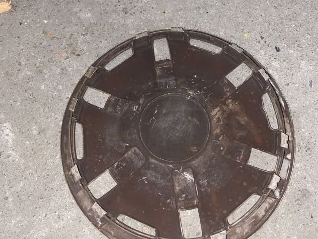 bontott FORD FIESTA V Dísztárcsa (1 db)