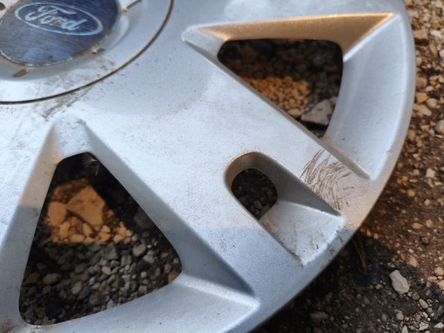 bontott FORD FIESTA V Dísztárcsa (1 db)