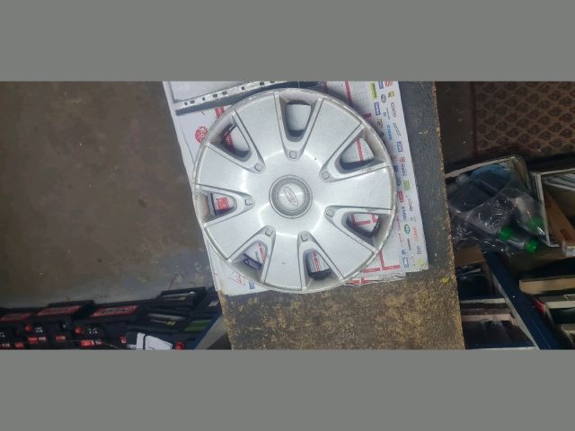 bontott FORD FIESTA V Dísztárcsa (1 db)