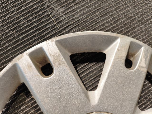 bontott FORD FIESTA V Dísztárcsa (1 db)