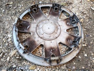 bontott FORD FIESTA V Dísztárcsa (1 db)