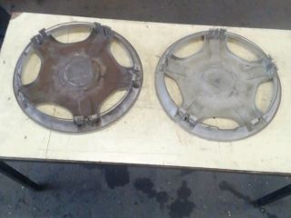 bontott FORD FIESTA V Dísztárcsa Pár