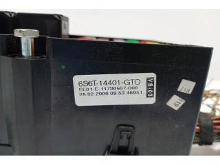 bontott FORD FIESTA V Elektronika (Magában)