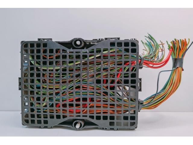 bontott FORD FIESTA V Elektronika (Magában)