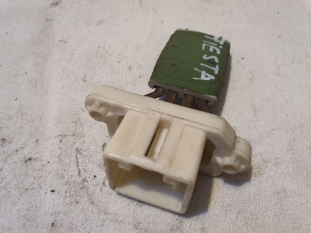 bontott FORD FIESTA V Előtét Ellenállás Fűtőmotor