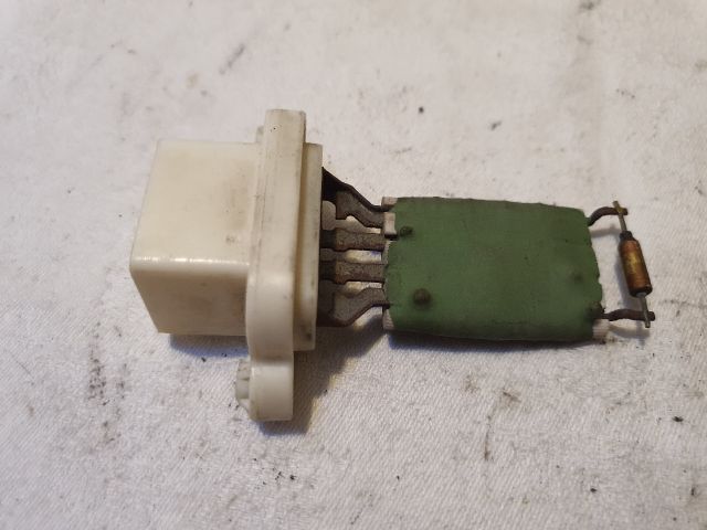 bontott FORD FIESTA V Előtét Ellenállás Fűtőmotor