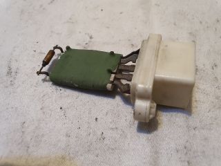 bontott FORD FIESTA V Előtét Ellenállás Fűtőmotor