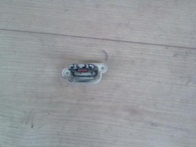 bontott FORD FIESTA V Előtét Ellenállás Fűtőmotor