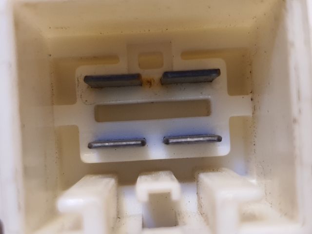 bontott FORD FIESTA V Előtét Ellenállás Fűtőmotor