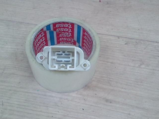 bontott FORD FIESTA V Előtét Ellenállás Fűtőmotor