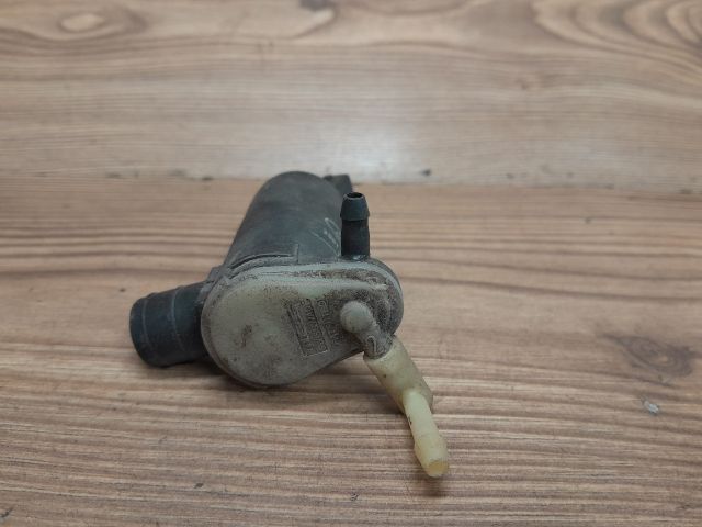 bontott FORD FIESTA V Első Ablakmosó Szivattyú