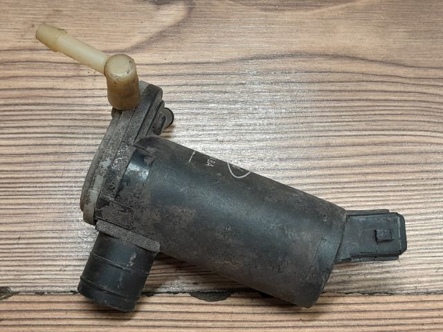 bontott FORD FIESTA V Első Ablakmosó Szivattyú