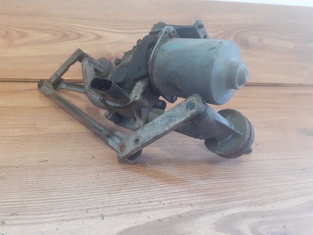 bontott FORD FIESTA V Első Ablaktörlő Szerkezet Motorral