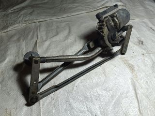 bontott FORD FIESTA V Első Ablaktörlő Szerkezet Motorral