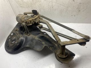 bontott FORD FIESTA V Első Ablaktörlő Szerkezet Motorral
