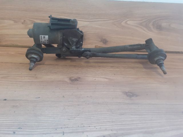 bontott FORD FIESTA V Első Ablaktörlő Szerkezet Motorral