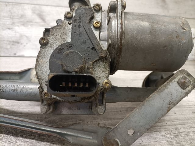 bontott FORD FIESTA V Első Ablaktörlő Szerkezet Motorral