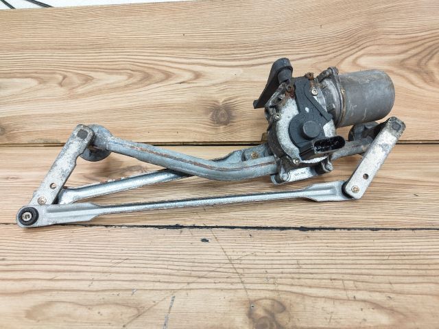 bontott FORD FIESTA V Első Ablaktörlő Szerkezet Motorral