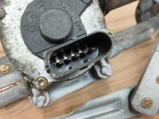 bontott FORD FIESTA V Első Ablaktörlő Szerkezet Motorral