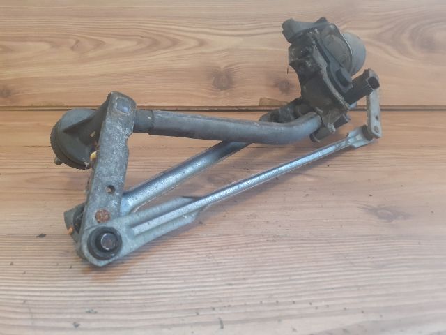 bontott FORD FIESTA V Első Ablaktörlő Szerkezet Motorral