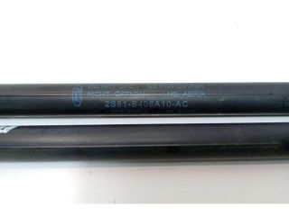 bontott FORD FIESTA V Első Lengéscsillapító Patron / Betét