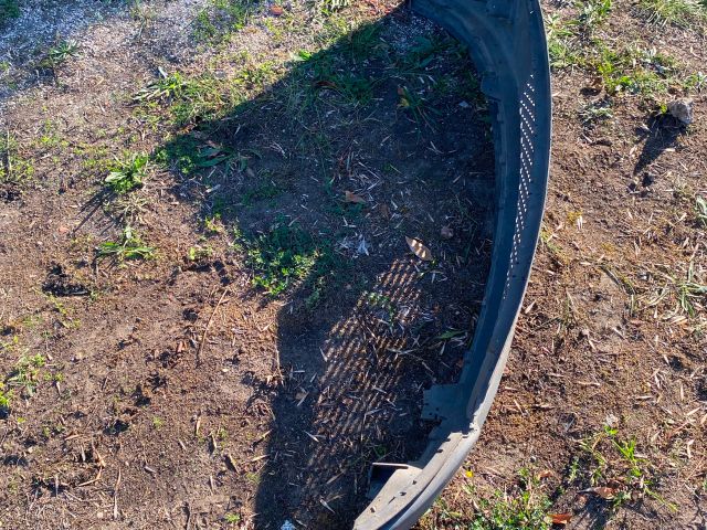 bontott FORD FIESTA V Első Lökhárító Alsó (Műanyag)