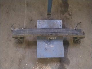 bontott FORD FIESTA V Első Lökhárító Merevítő (Fém)