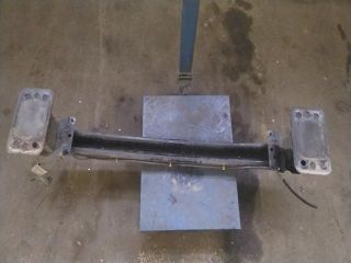 bontott FORD FIESTA V Első Lökhárító Merevítő (Fém)