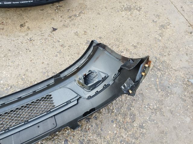 bontott FORD FIESTA V Első Lökhárító (Részeivel)