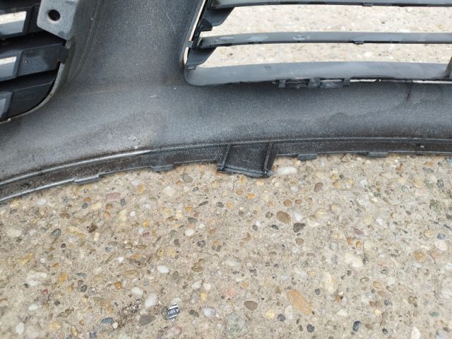 bontott FORD FIESTA V Első Lökhárító (Részeivel)